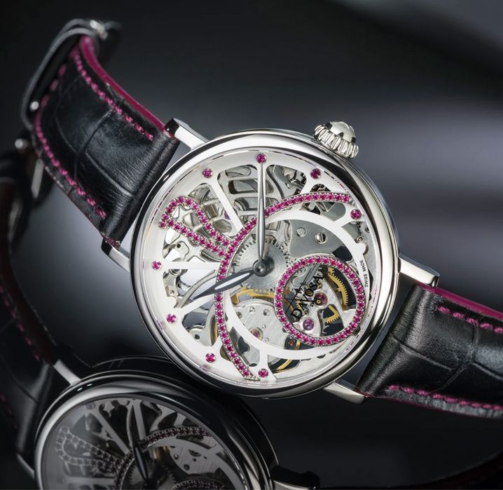 Уникален дамски часовник