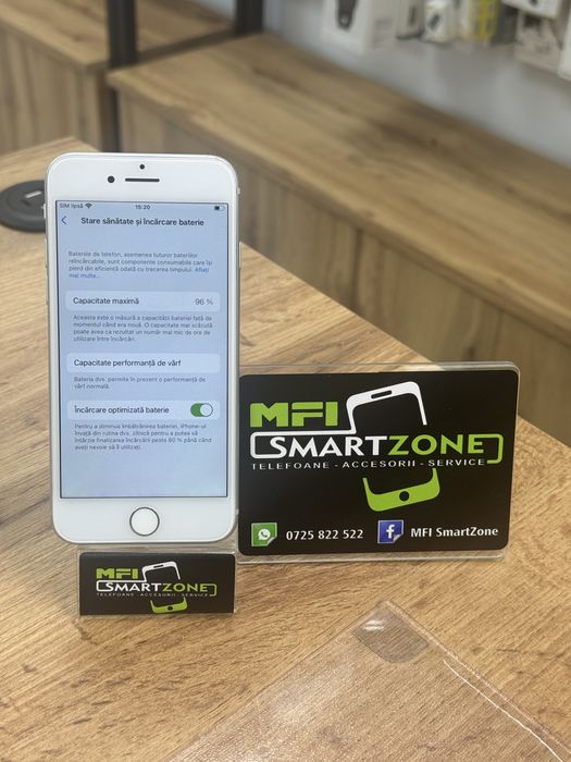 iPhone 8 - Capacitate 64Gb - Sanatate baterie 96% - Garantie