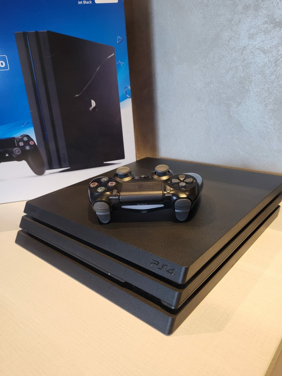 PlayStation 4 PRO  Slim 1 TB