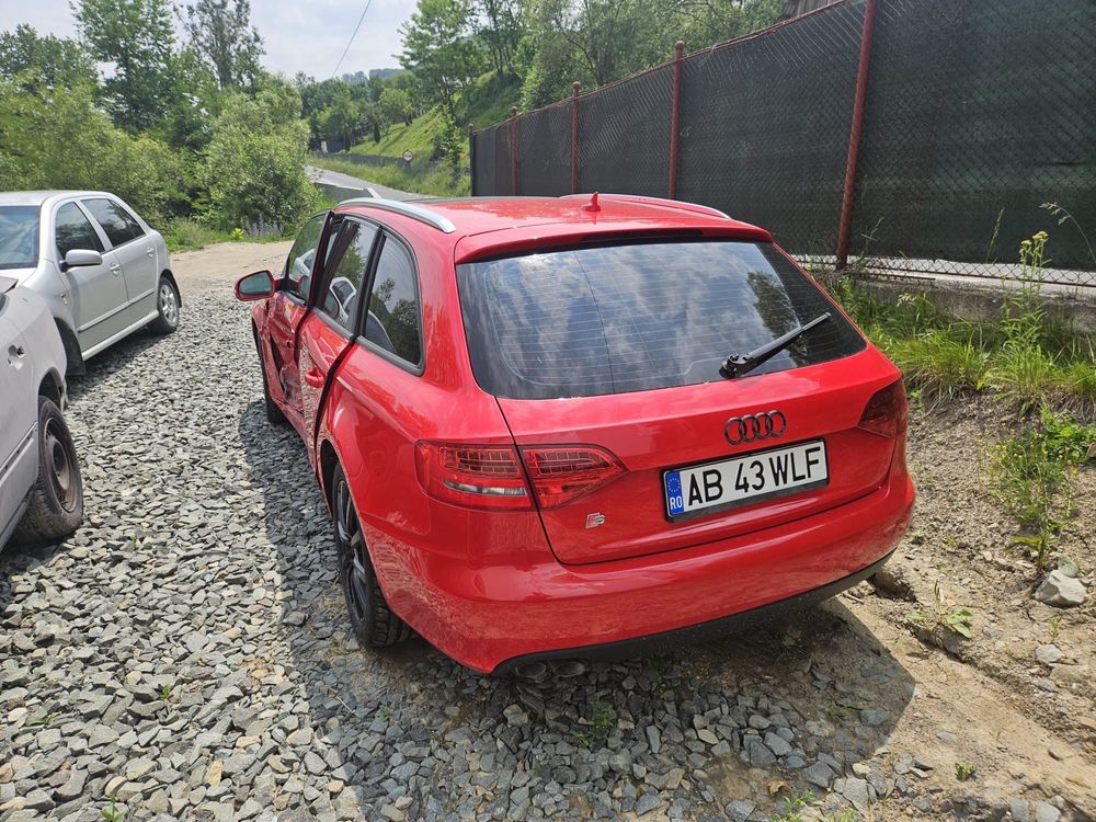 Vand audi a4 avariat