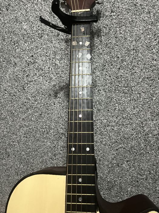 Гитара сатылады..