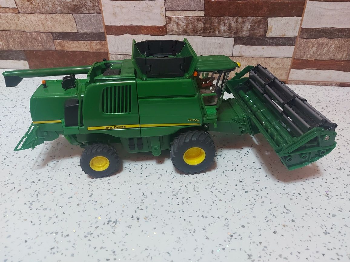 Jucării John Deere T 670 I