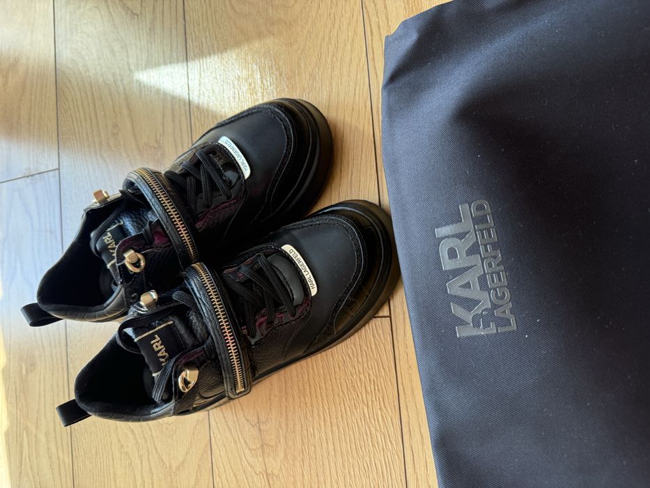 Уникални обувки на Karl, 39 номер-140лева! Нови