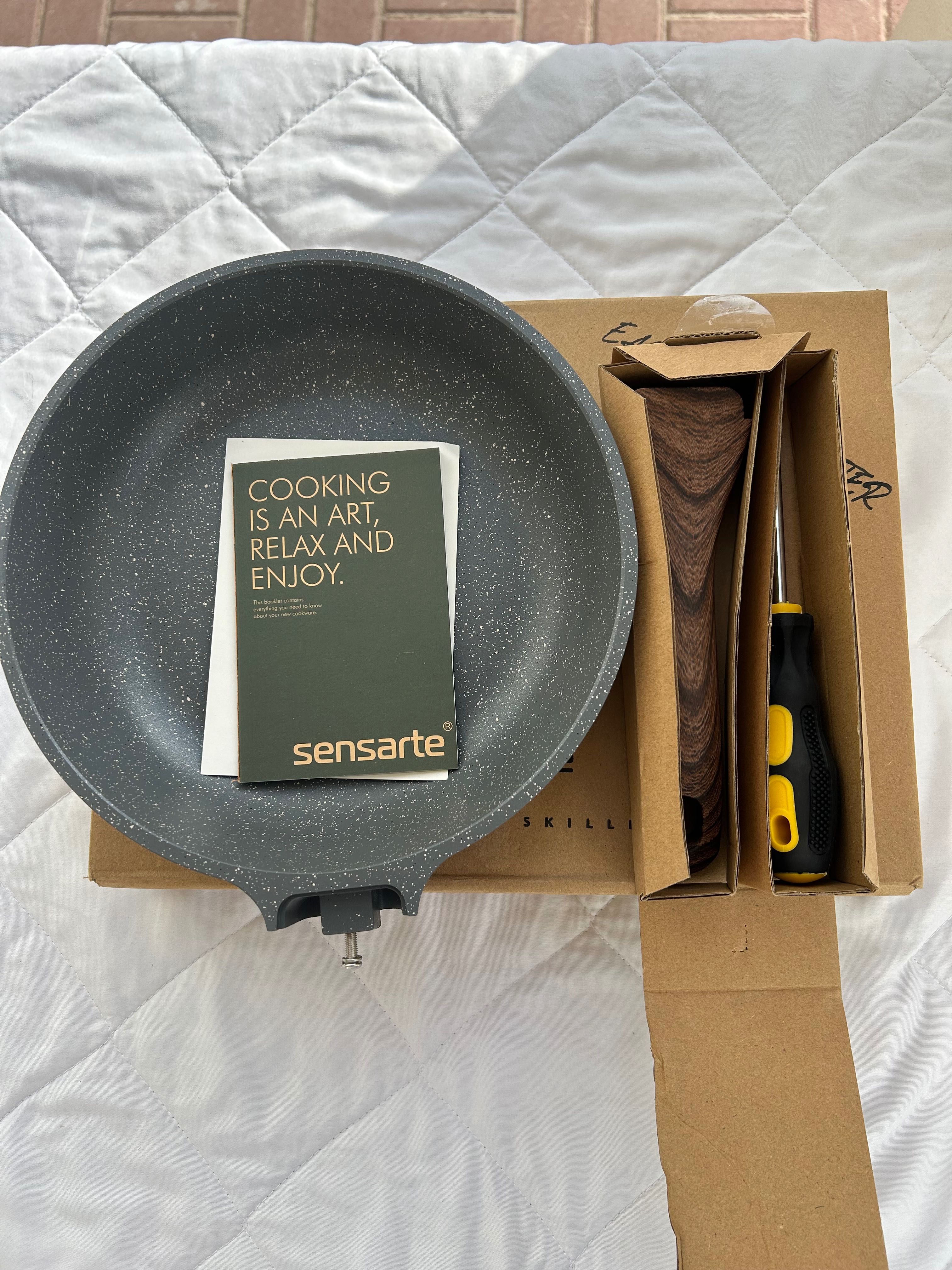 Гранитная крошка сковородка Sensarte