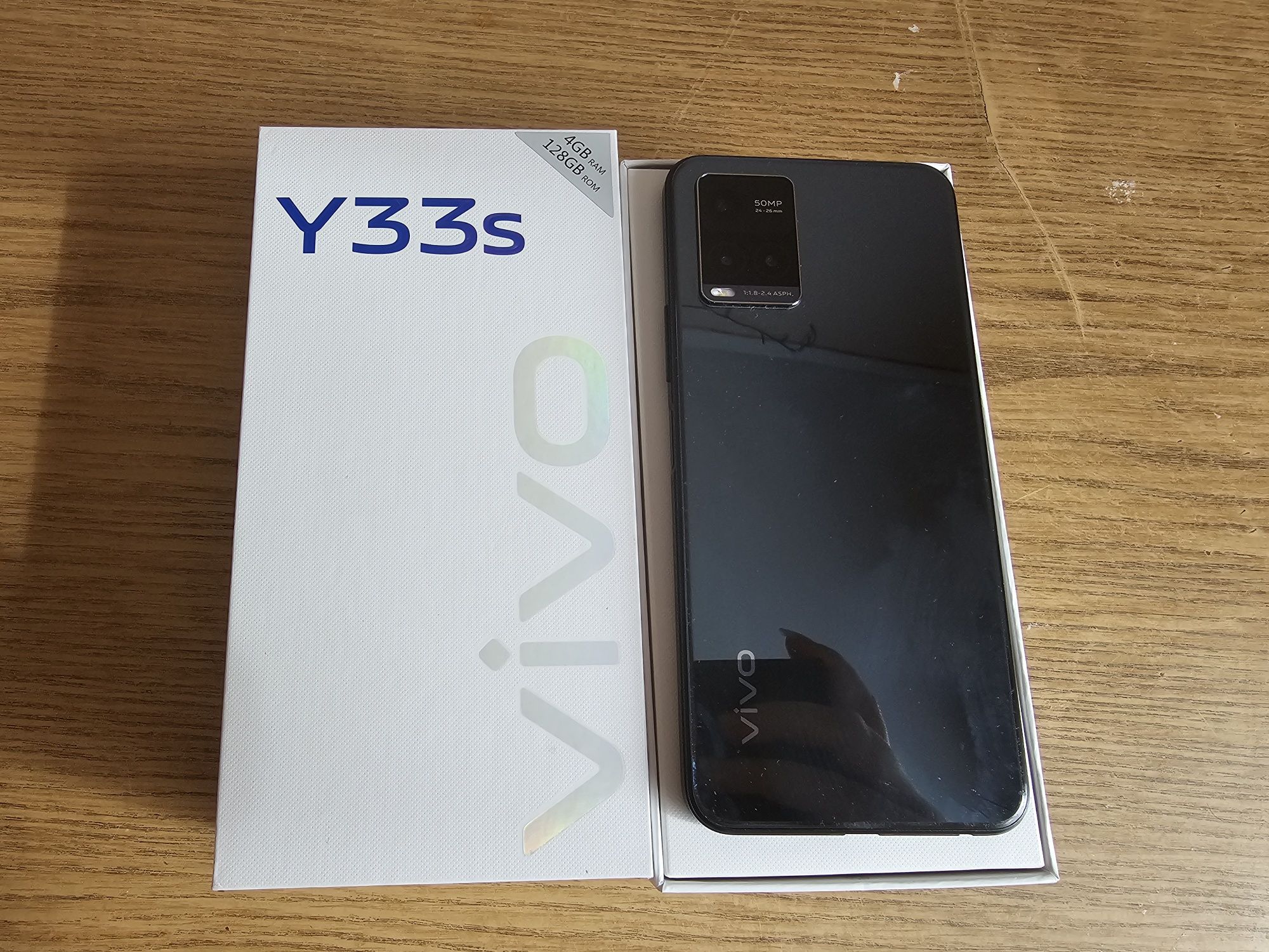Продам телефон в хорошем состоянии  Vivo Y33s
