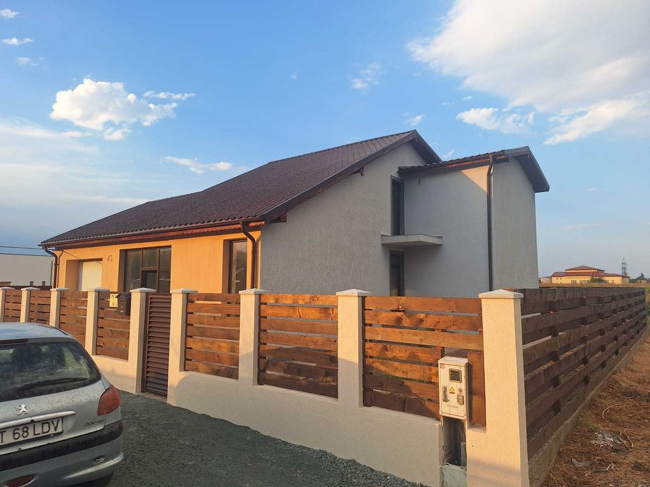 Casa P+1 Cumpana cu toate utilitățile