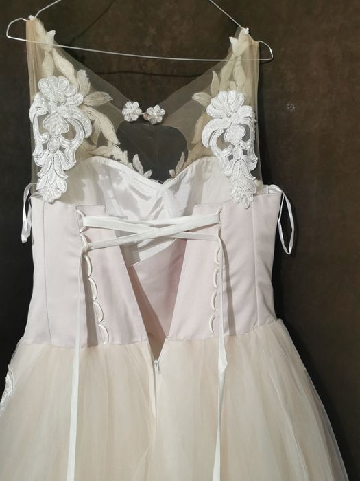 Vând Rochie Mireasă