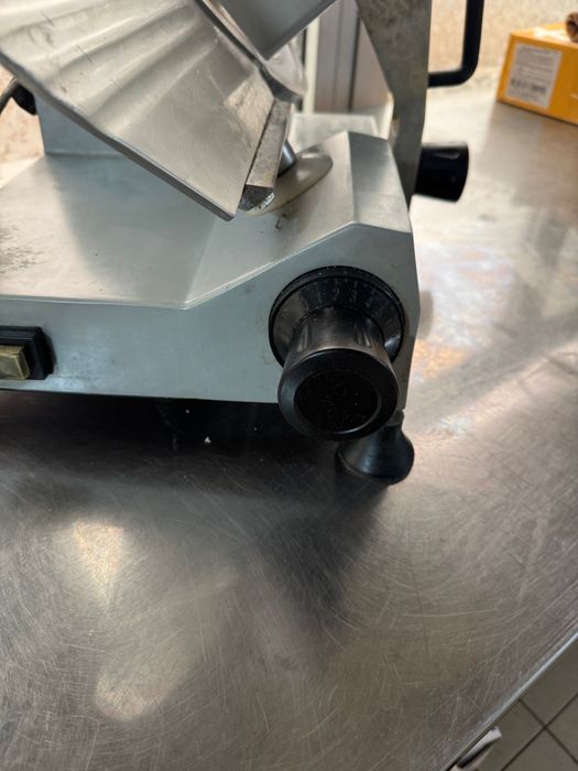 Feliator electric in stare foarte buna de functionare