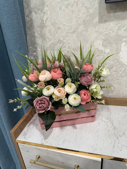 Искусственные цветы доя декора и для офиса