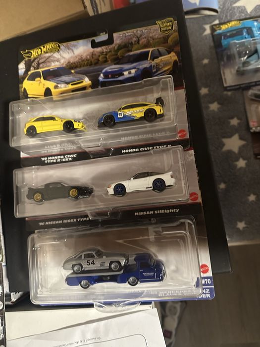 Hot wheels premiums