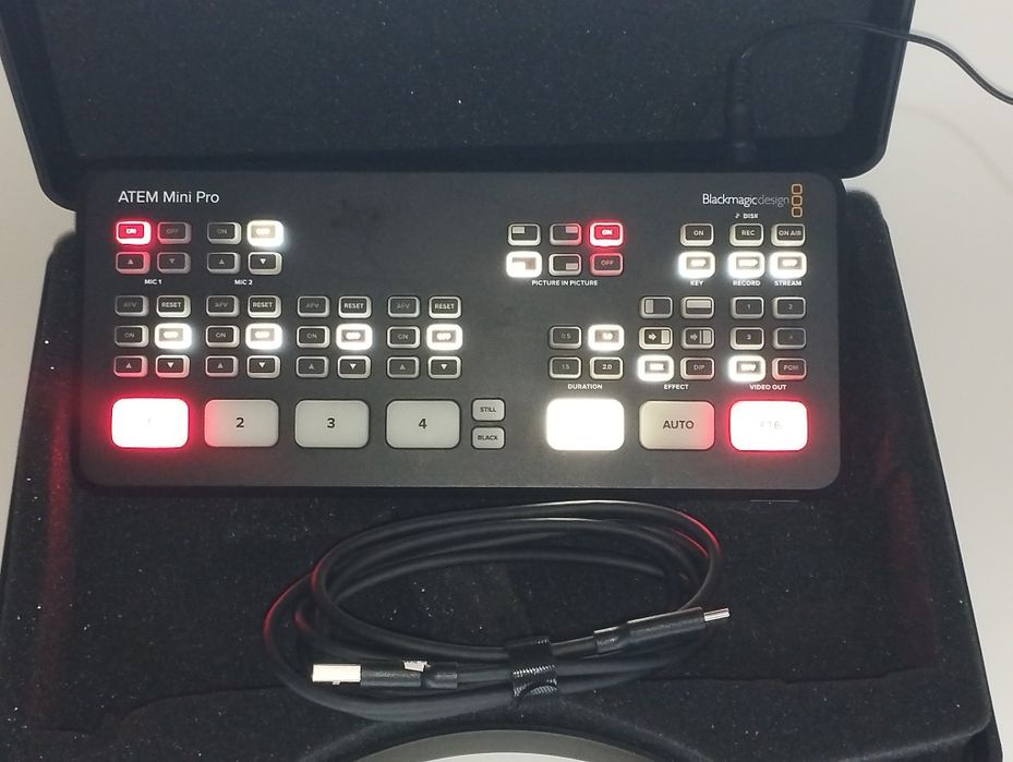 Atem MINI Pro miksher