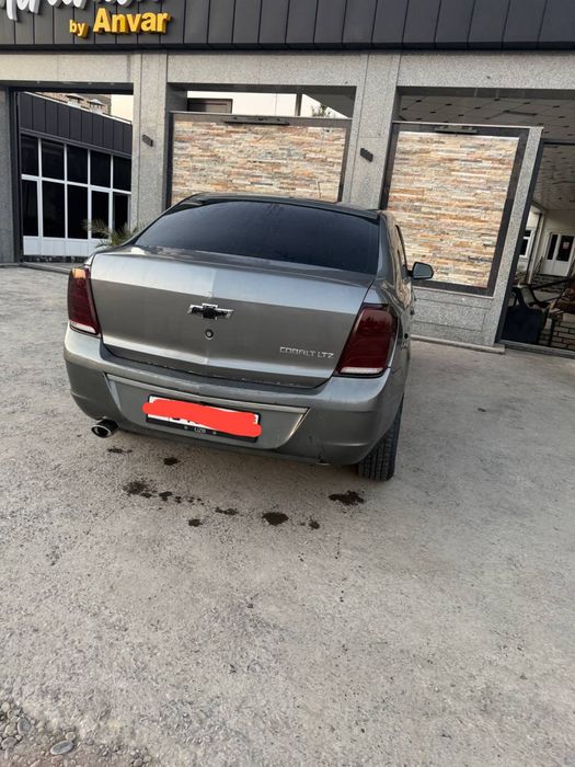 kobilt 2015  sotiladi 300 min yurgan qilip