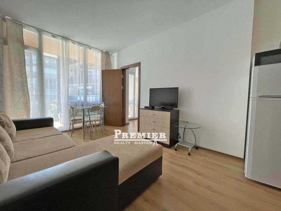 Продава се Двустаен апартамент в к.к. Слънчев бряг - 59 кв.м за 967 €/кв.м - Снимка #5