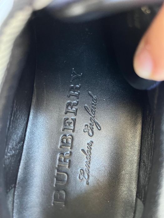 Burberry check sneakers 39