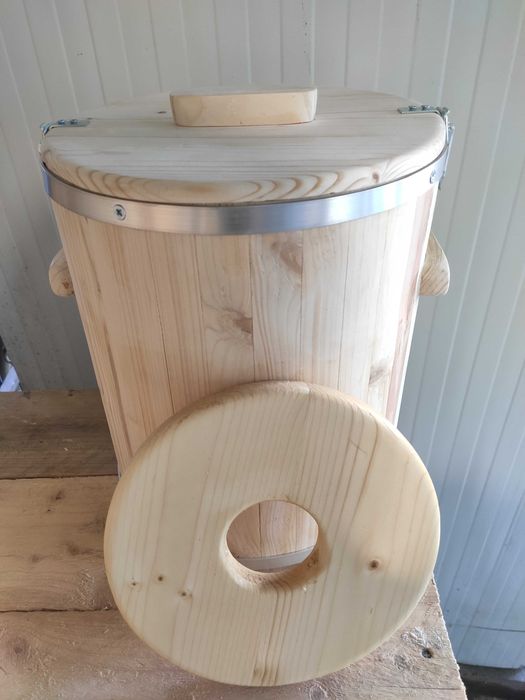 Galeți din lemn pentru bránza.