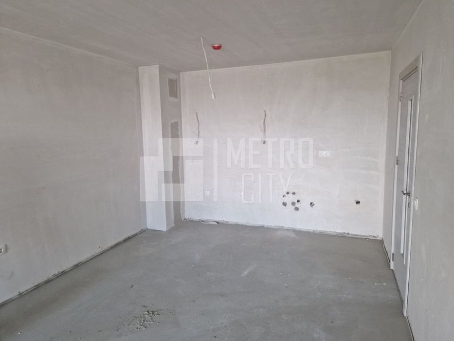 Продава се Двустаен апартамент в София, Дружба 2 - 105 кв.м за 2286 €/кв.м - Снимка #11