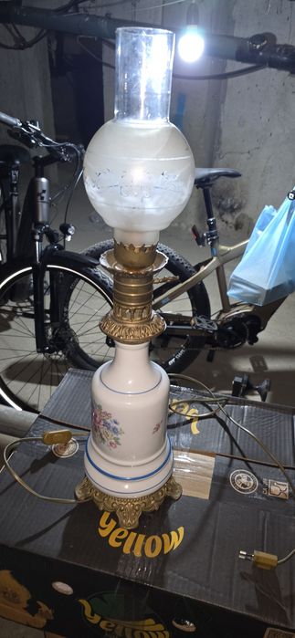 Veioza bronz porțelan