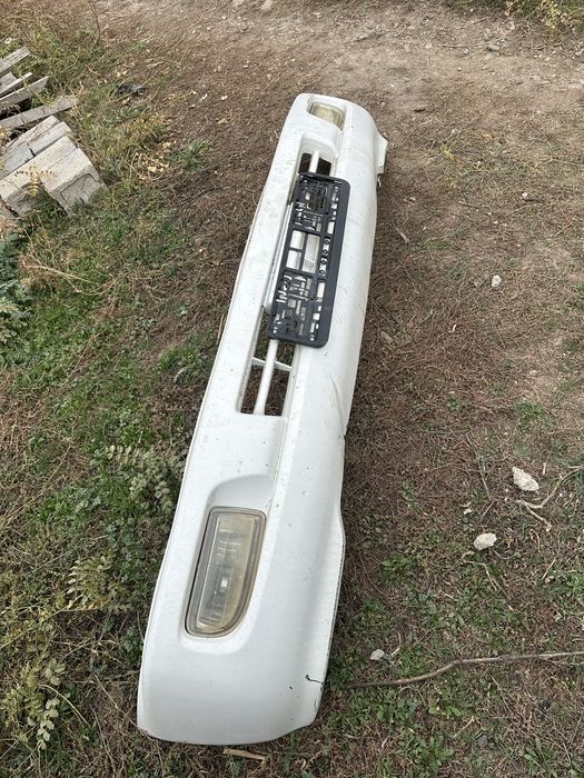 Бампер переднии Ленд крузер 100