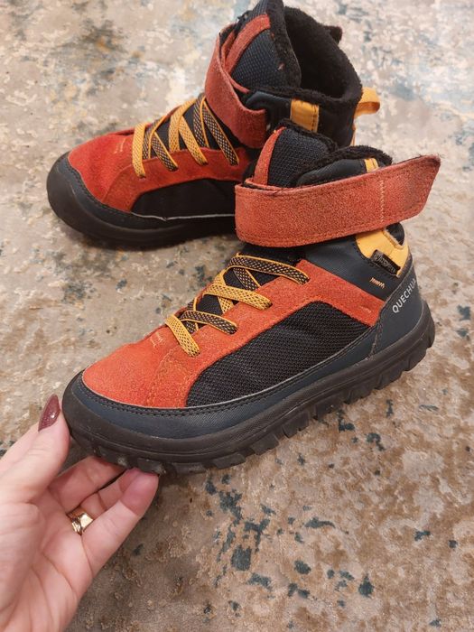 Ghete Quechua mărime 31. Piele naturala