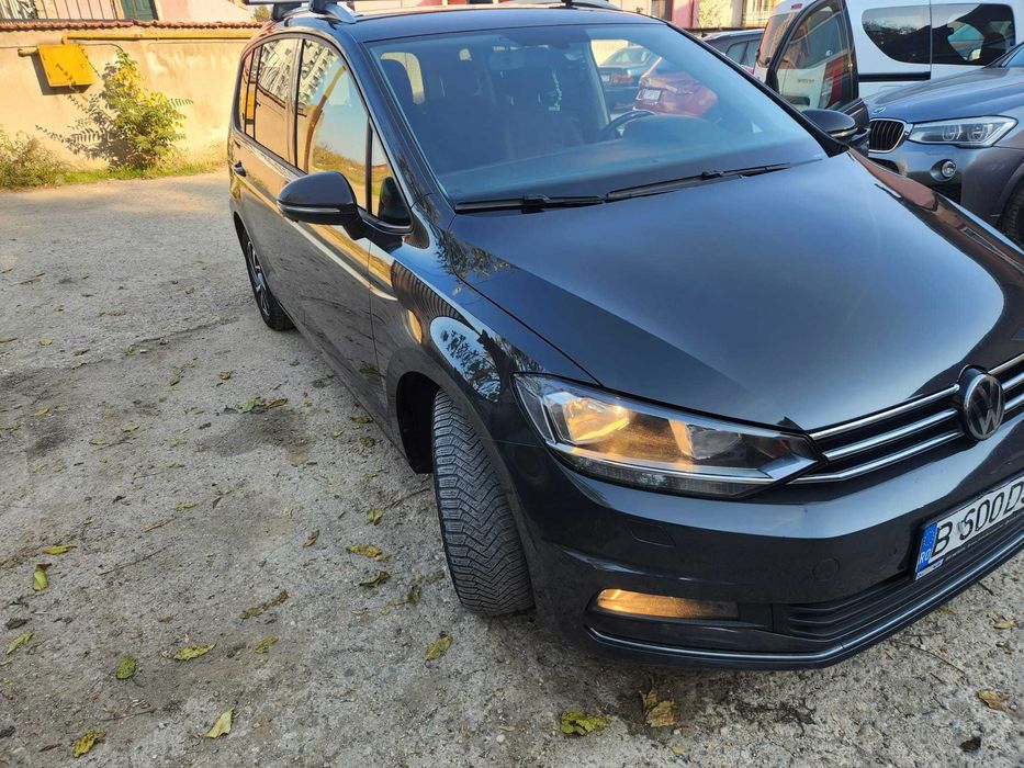 VW Touran 1.6 TDI -2018 - TVA Deductibil