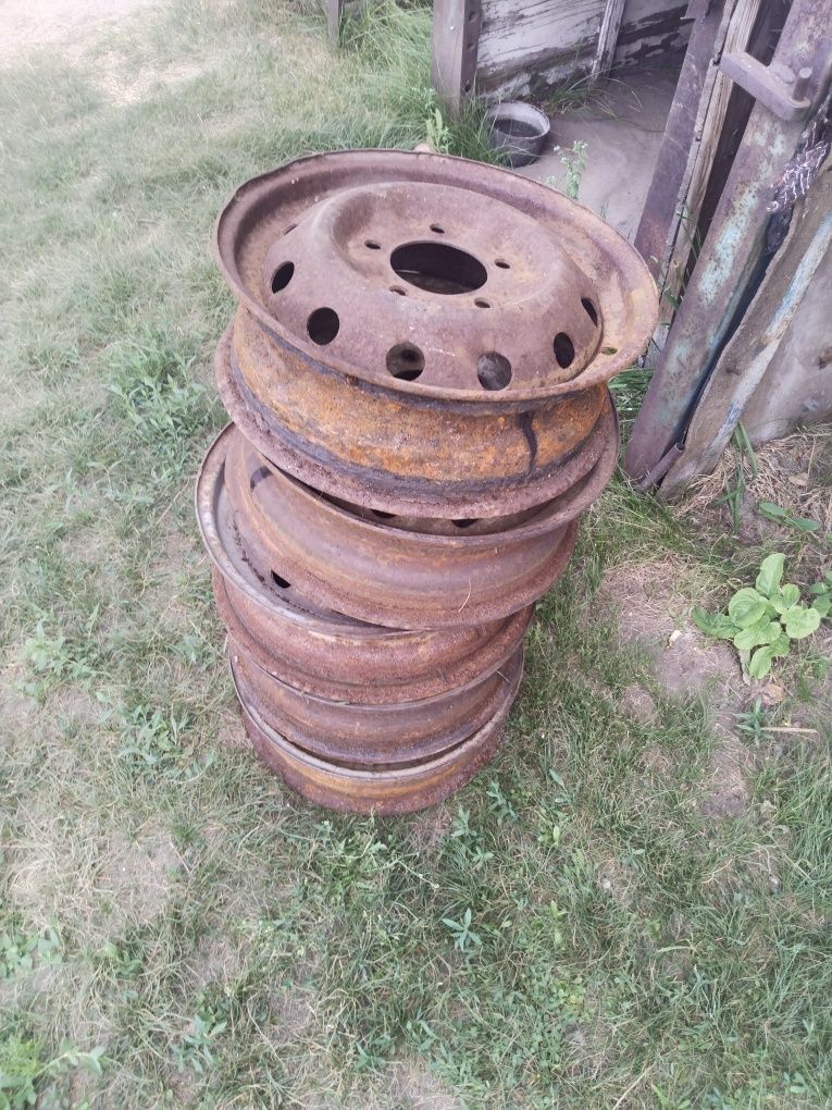 Продам диски железные.