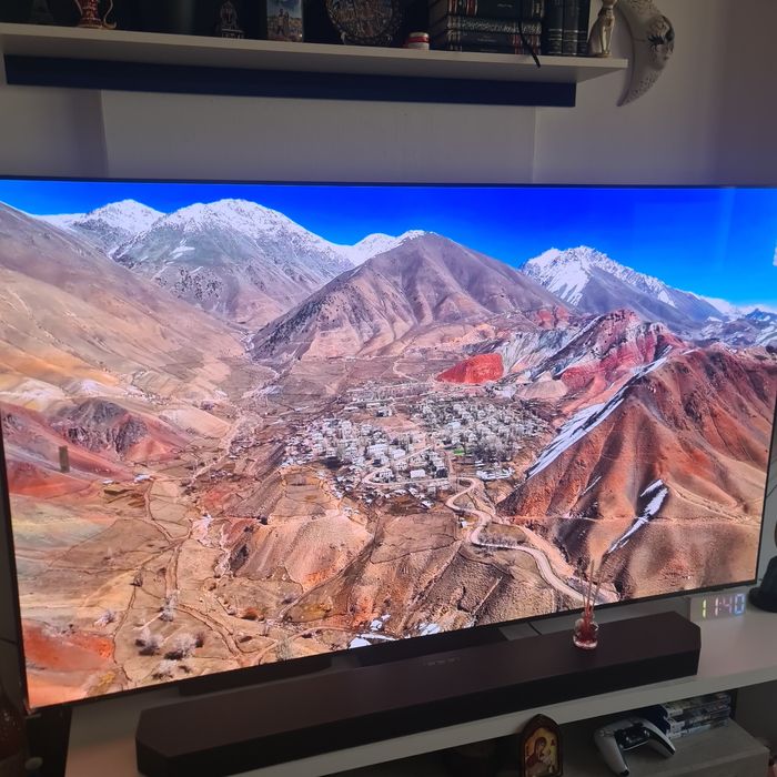 Vând televizor Premium Samsung S95C 77” – OLED 4K – ediție 2023