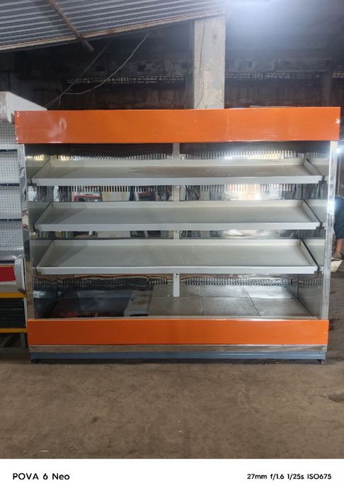 Ветрина холодильник Сотилади