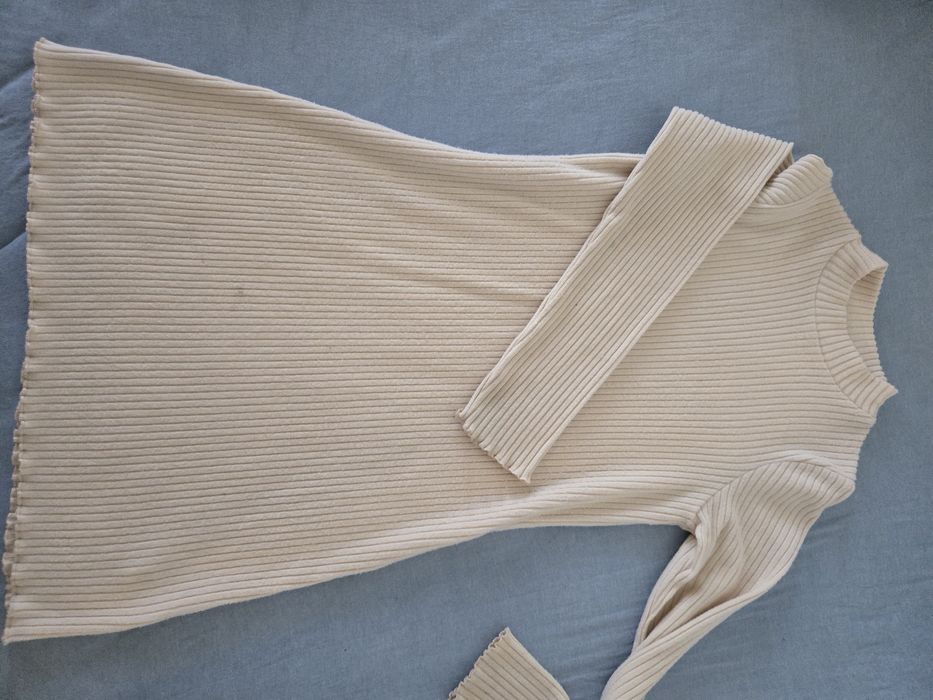 Есенно/зимни рокли Reserved