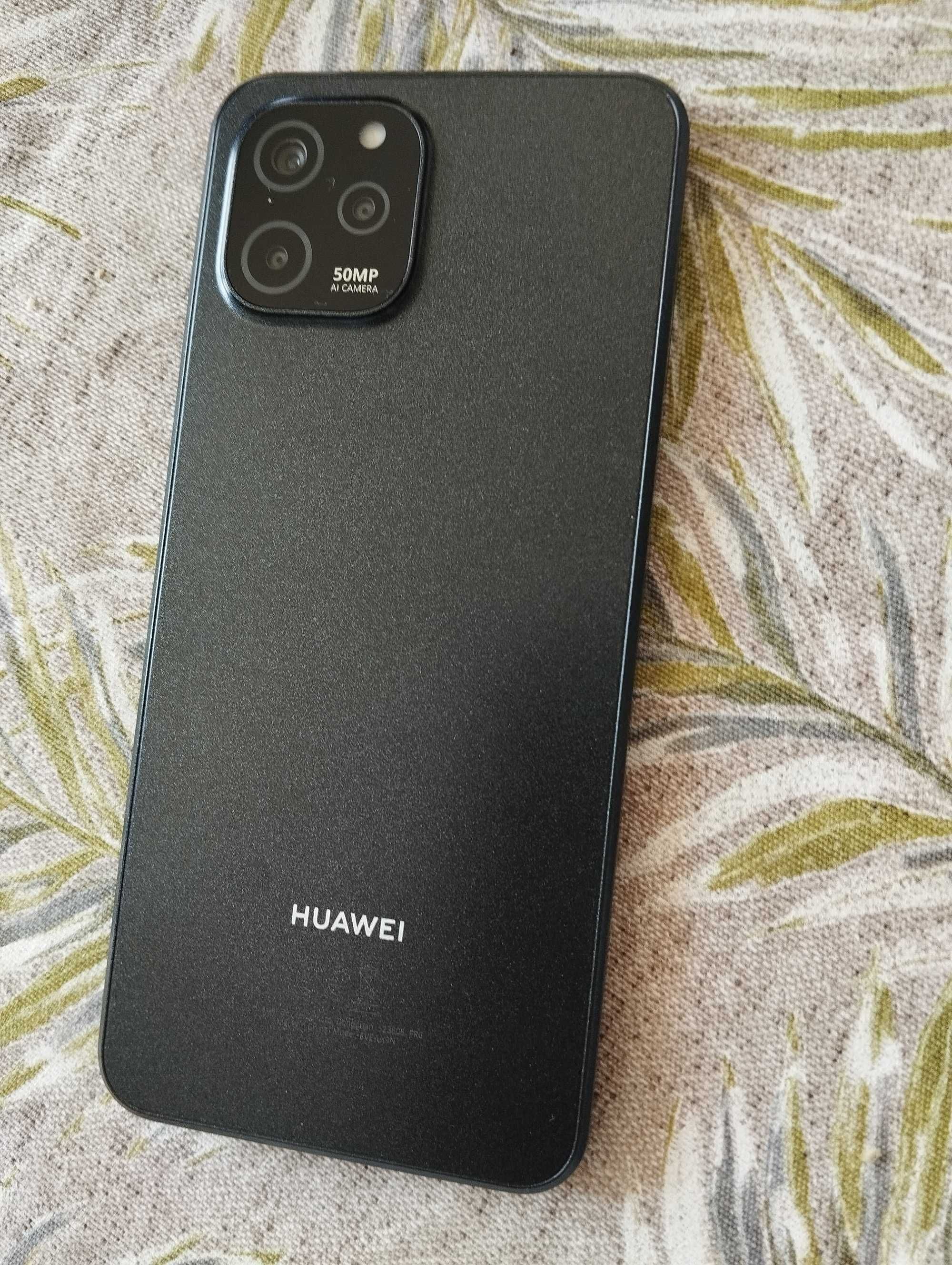 Huawei nova Y61 като нов