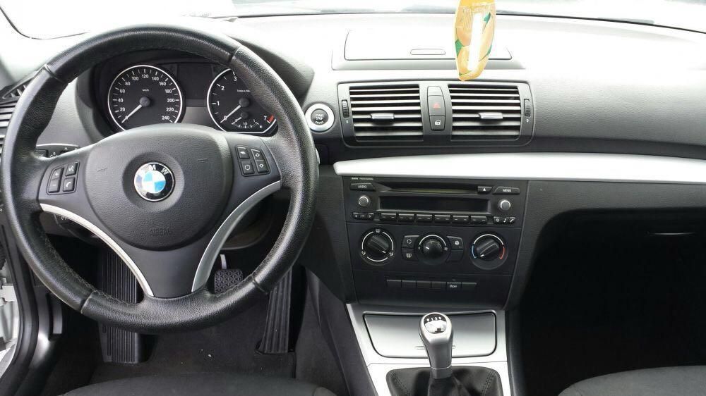 Vand masina BMW seria 1