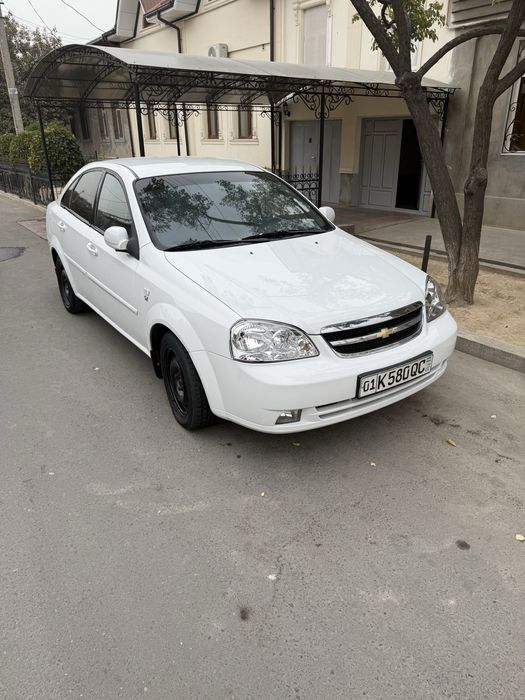 Lacetti 2011 yeil 153 probeg avtomat 1,6