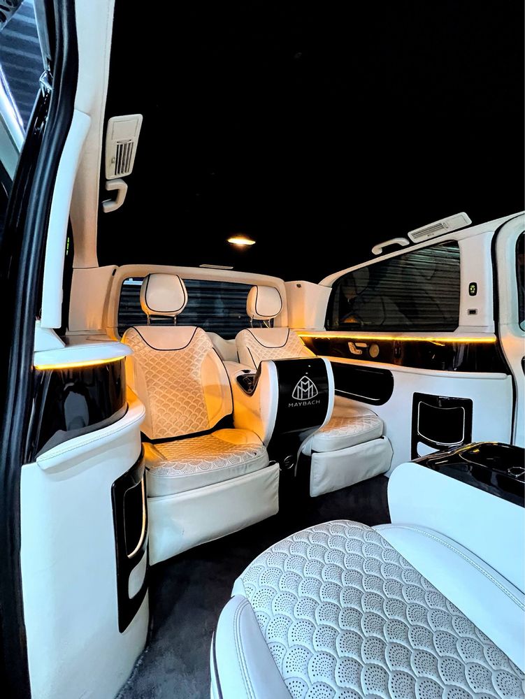 Mercedes-Benz V-Class VIP услуги: трансфер, поездки, кортеж и туризм