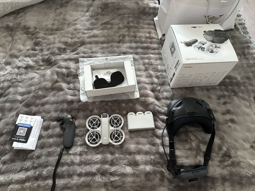 Продам Дрон DJI Neo новый