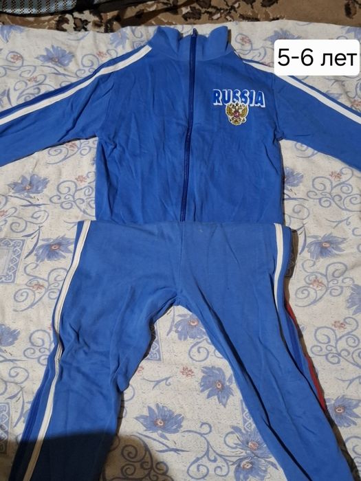 Костюм на  5-6 лет. Для мальчика.