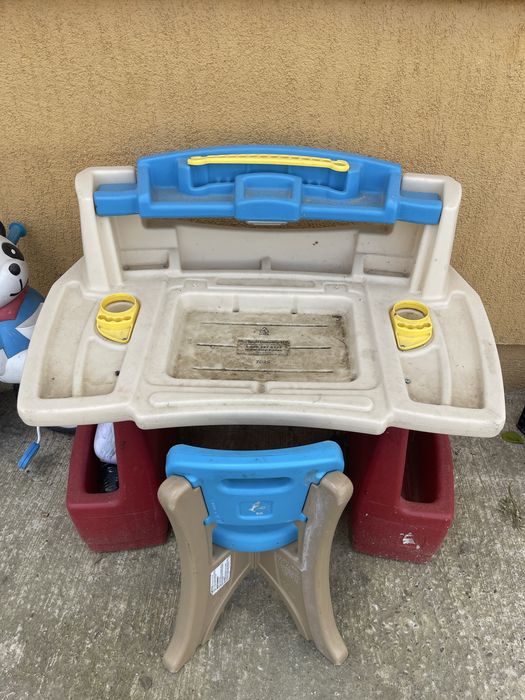 Donez masa si scaunel