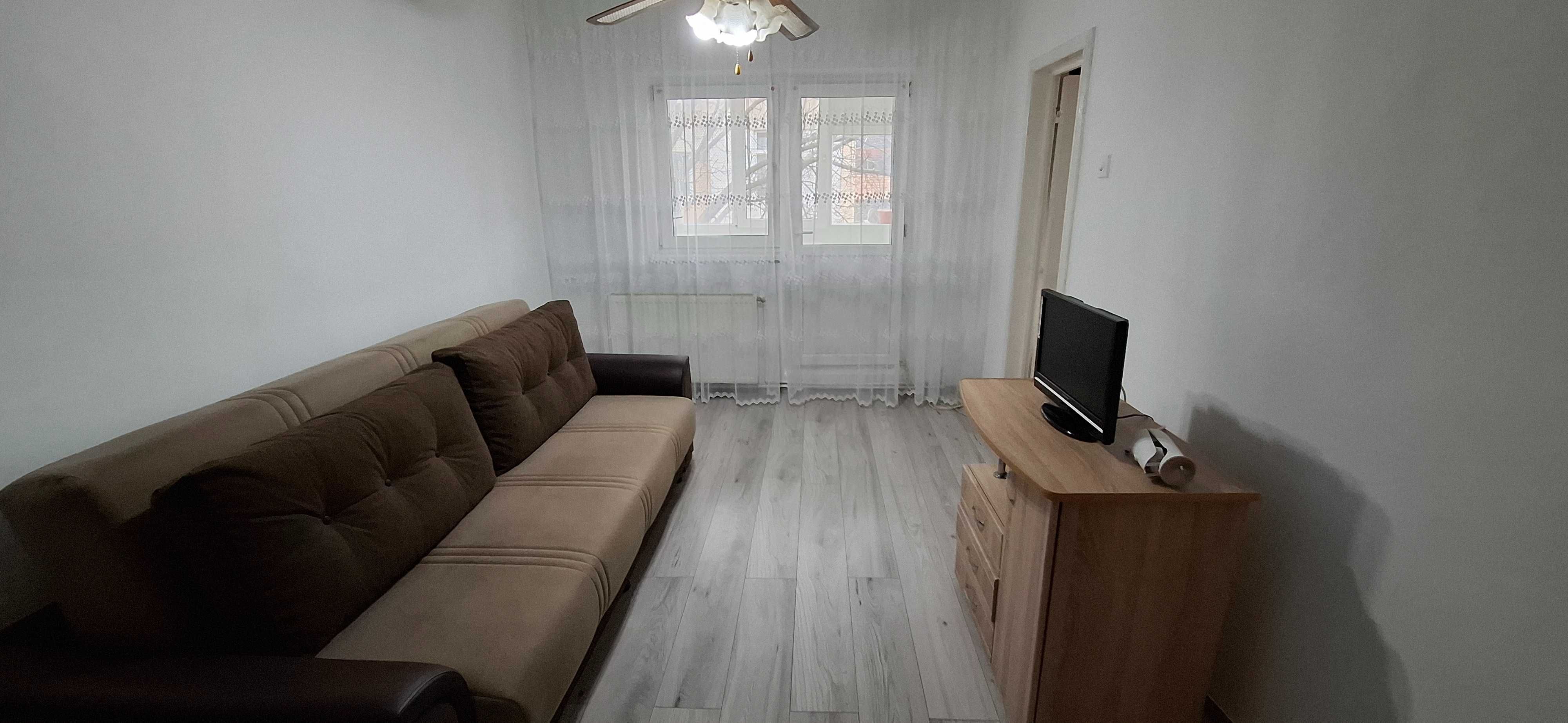 Apartament 1 camera, bariera.
