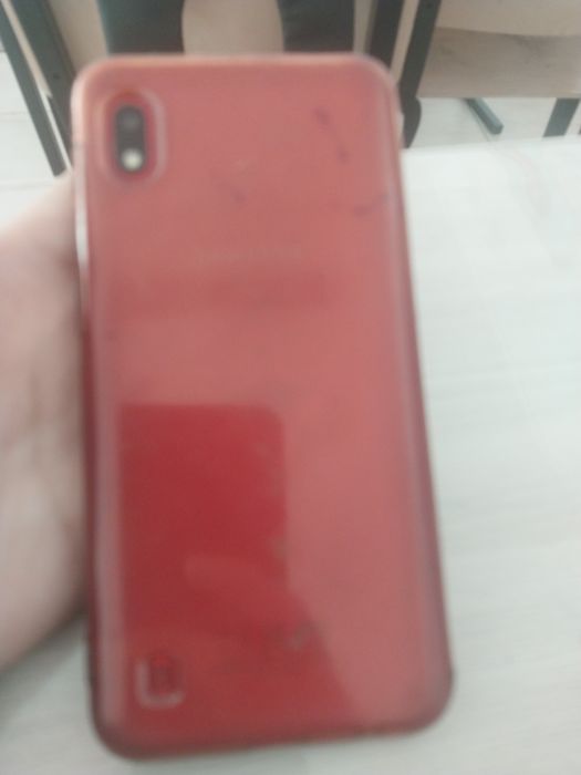 Самсунг А10 вроде