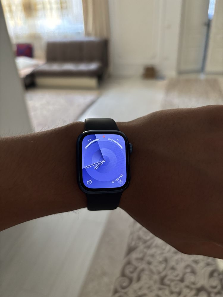 Apple Watch 7 АКБ 98%
