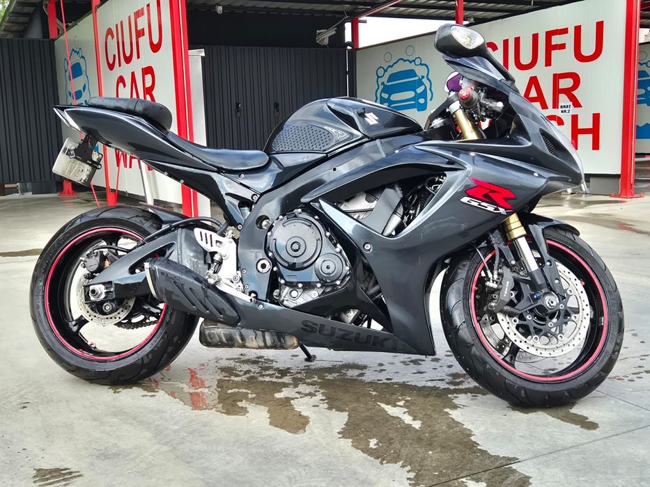 Vand Suzuki gsxr k7 600