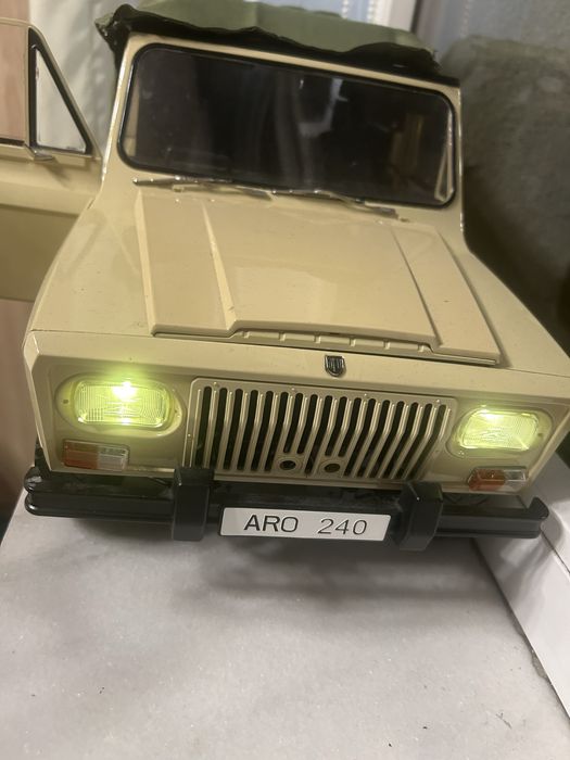 Macheta masina aro 240