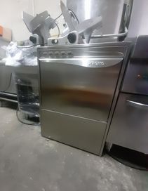 Перфектна професионална миялна машина KROMO
