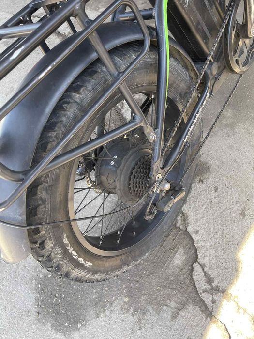 Vând bicicleta electrica