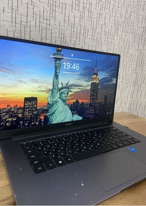 Продаю ноутбук Huawei MateBook D15