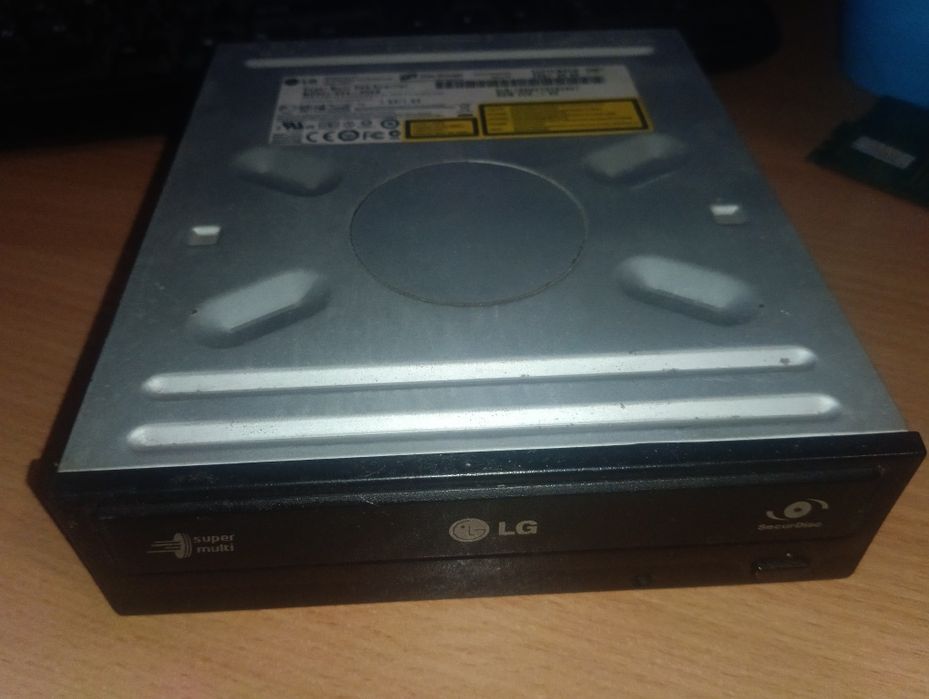 DVD, кабель для DVD и DDR1