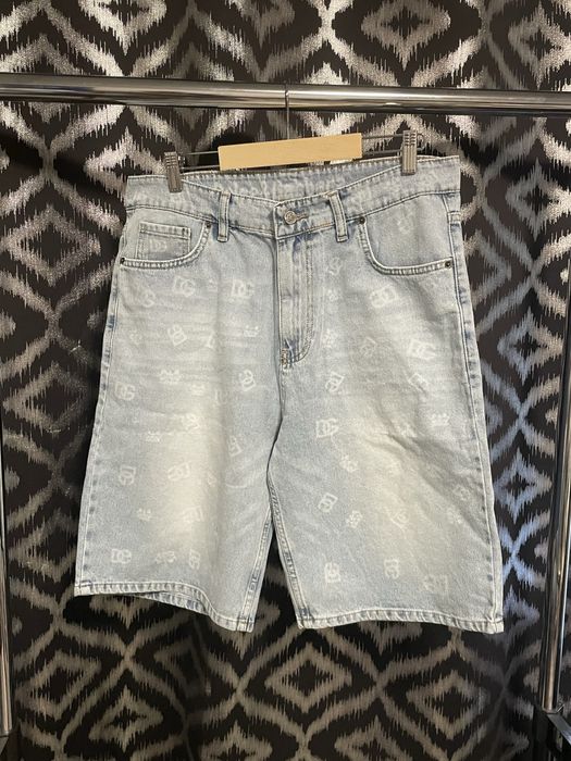 Pantaloni scurti universali
