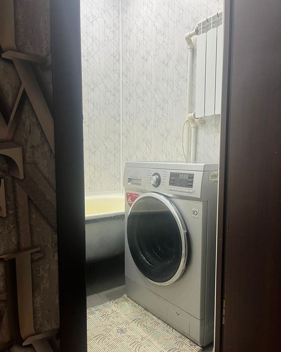 Продаётся 2 комн 4 мкрн 15,6млн