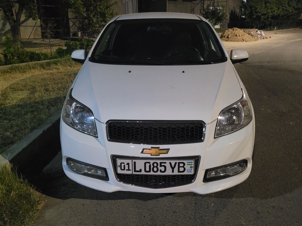 Neksa3 sotilad gaz bor