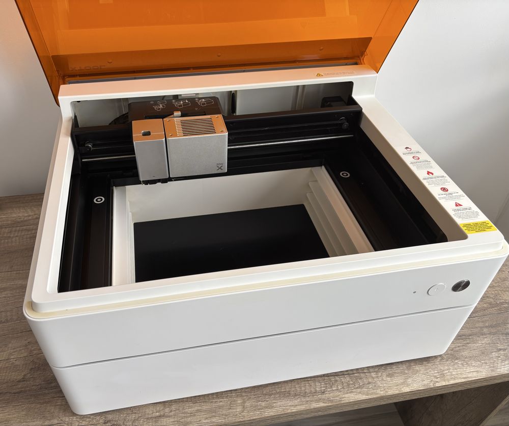 xTool M1 Ultra 20W – Лазер