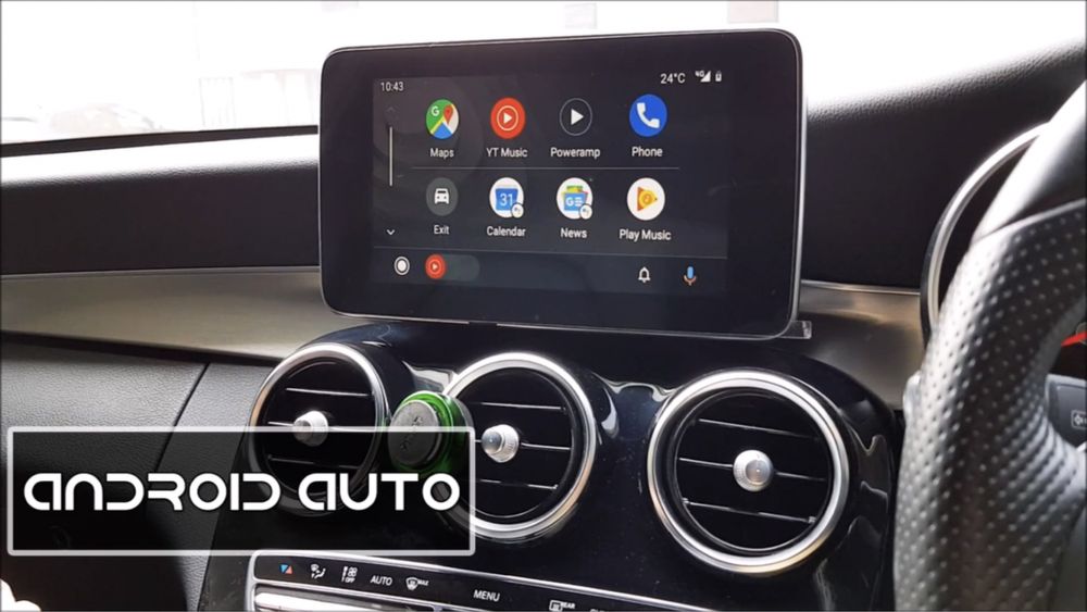 Interfata Apple CarPlay Mercedes-Benz C GLC V S Android Waze Google