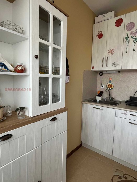 Продава се Двустаен апартамент в Пловдив, Изгрев - 61 кв.м за 1033 €/кв.м - Снимка #11